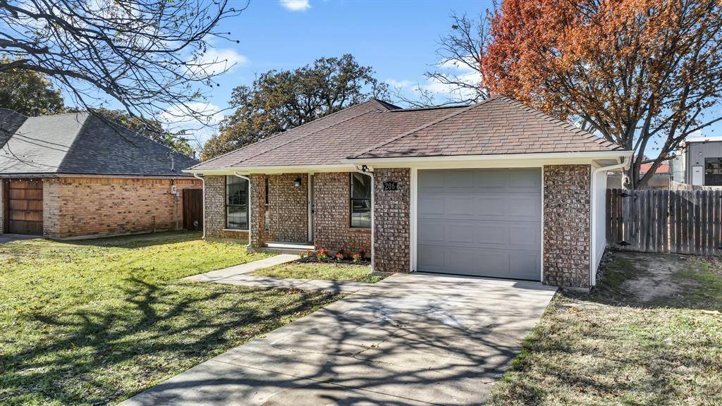 Weatherford, TX 76086,206 Cherry Street