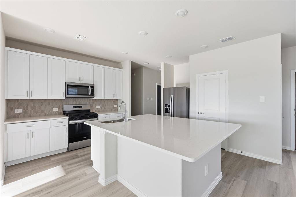 Princeton, TX 75071,609 Clover Creek Drive #609