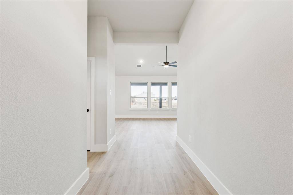 Waxahachie, TX 75165,811 Charro Road