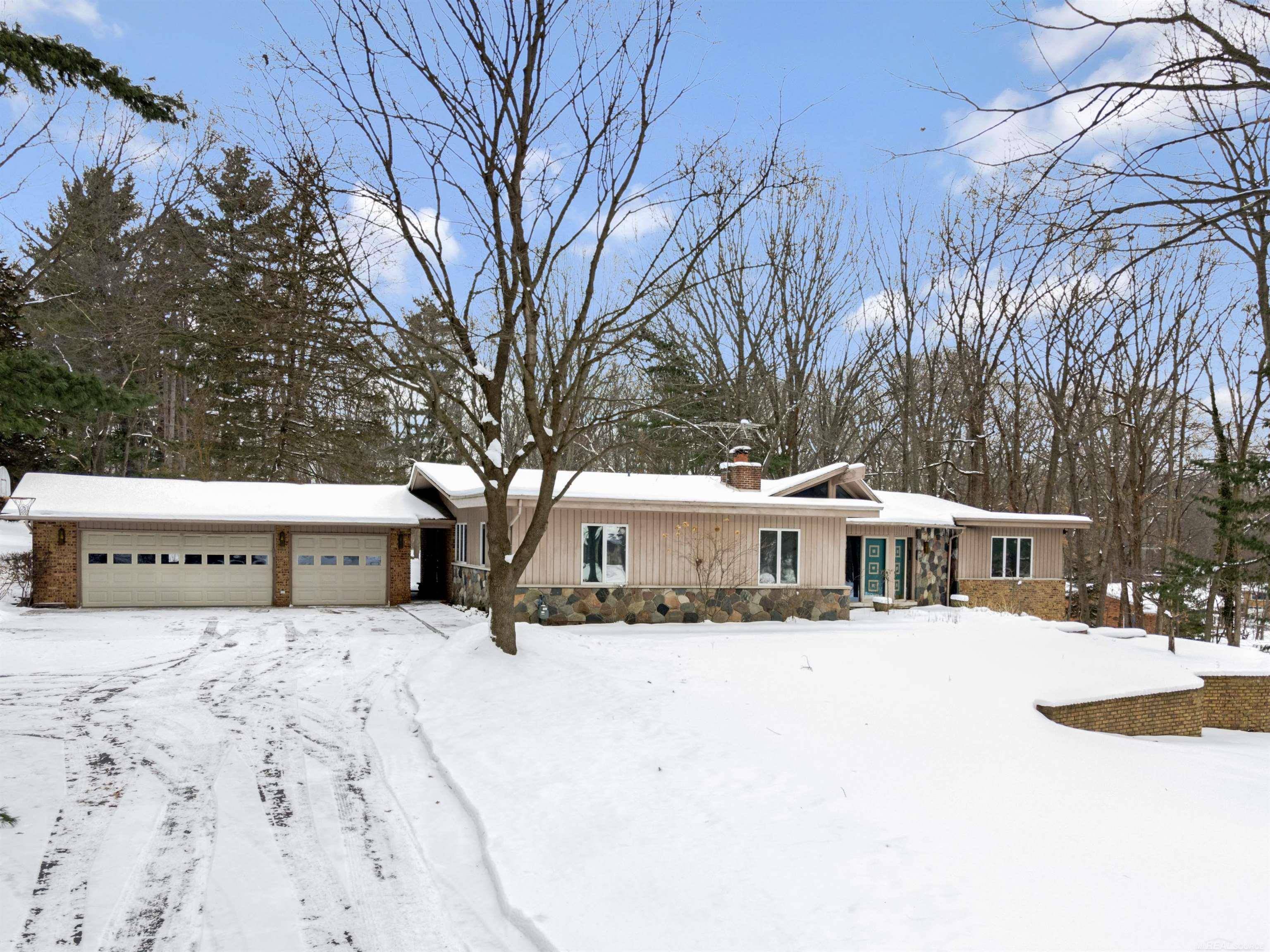 Washington Twp, MI 48094,5033 Lockwood DR