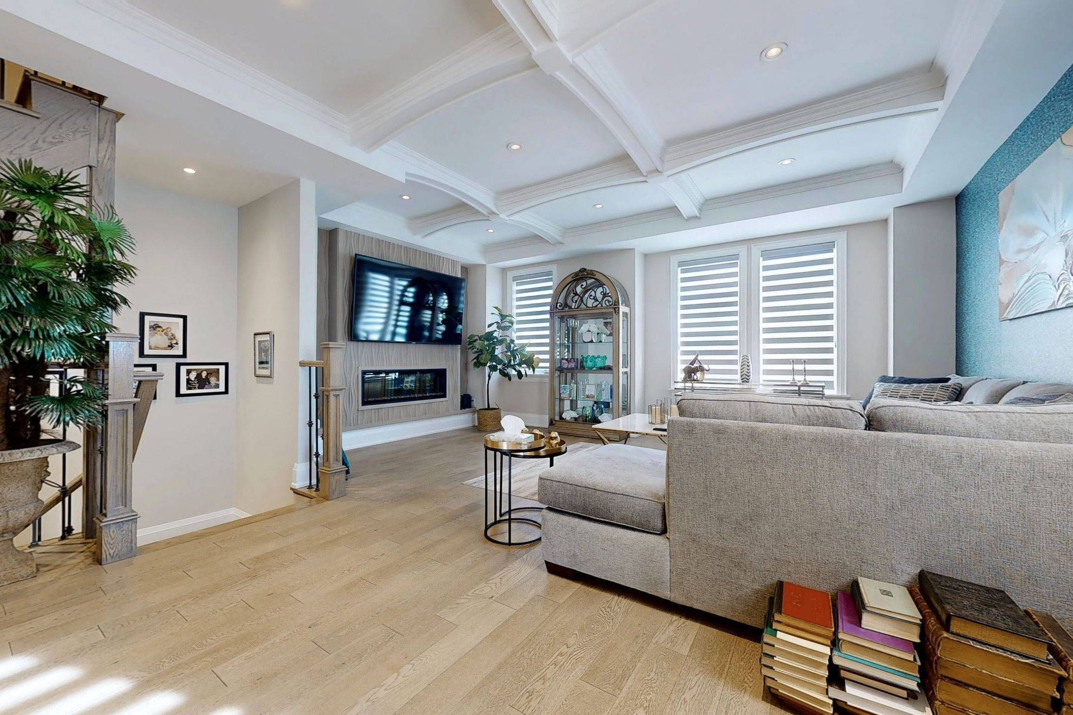 Vaughan, ON L6A 3Y5,9966 Keele ST