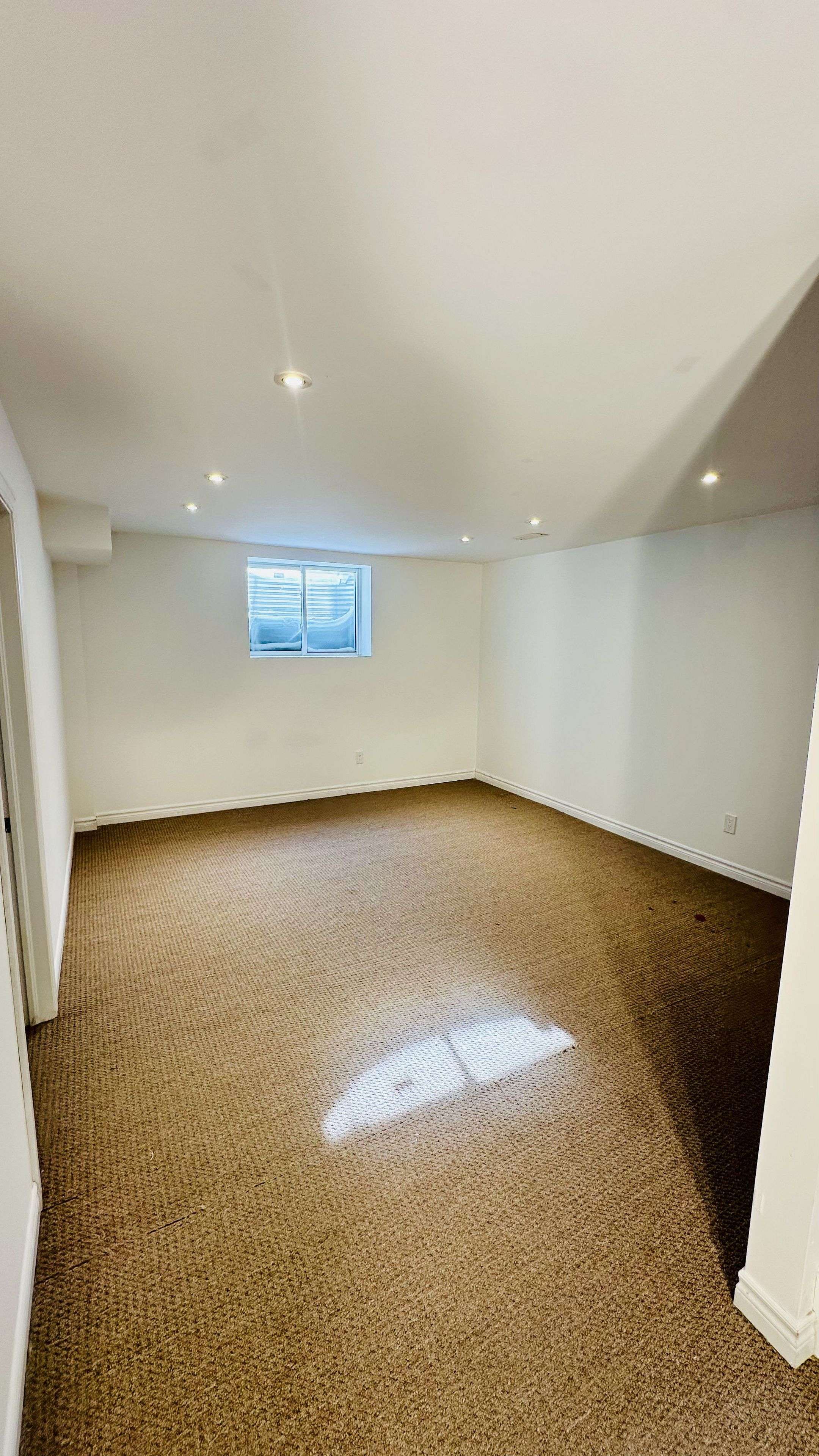 Kitchener, ON N2R 0B6,57 Creek Ridge ST