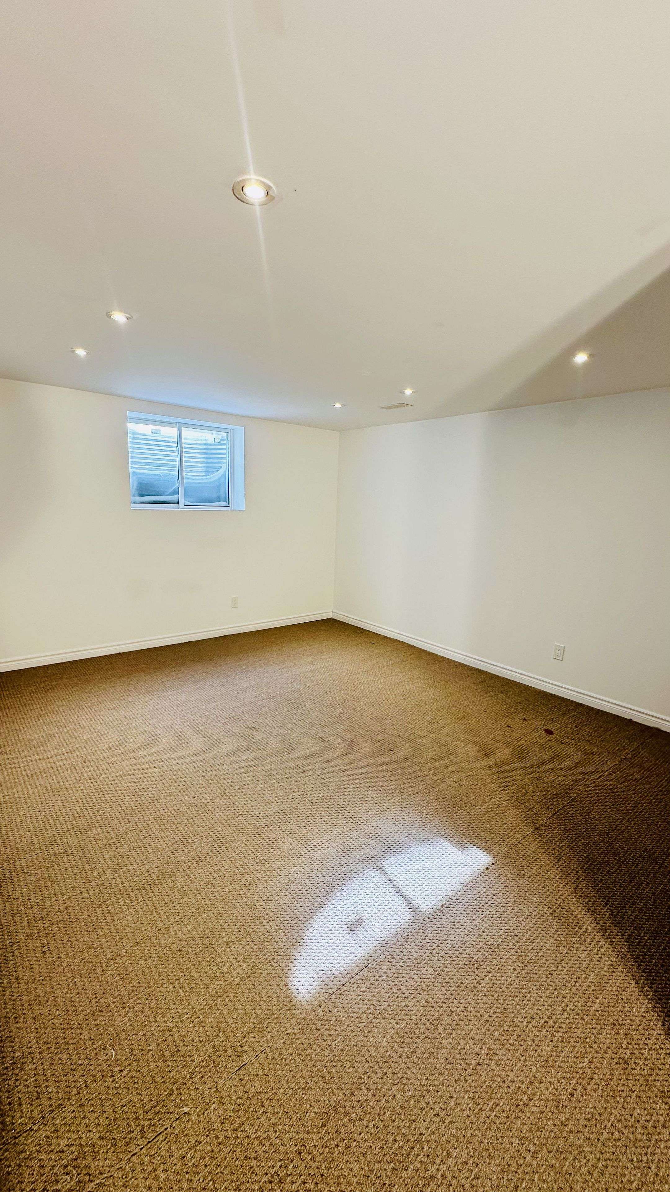 Kitchener, ON N2R 0B6,57 Creek Ridge ST