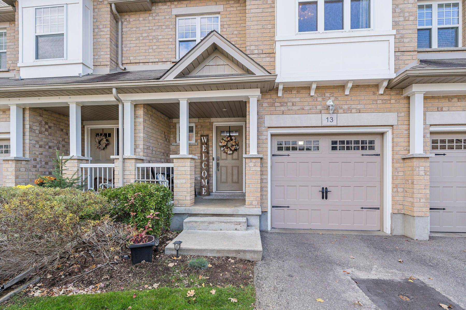 Guelph, ON N1L 0J9,167 Arkell RD #13