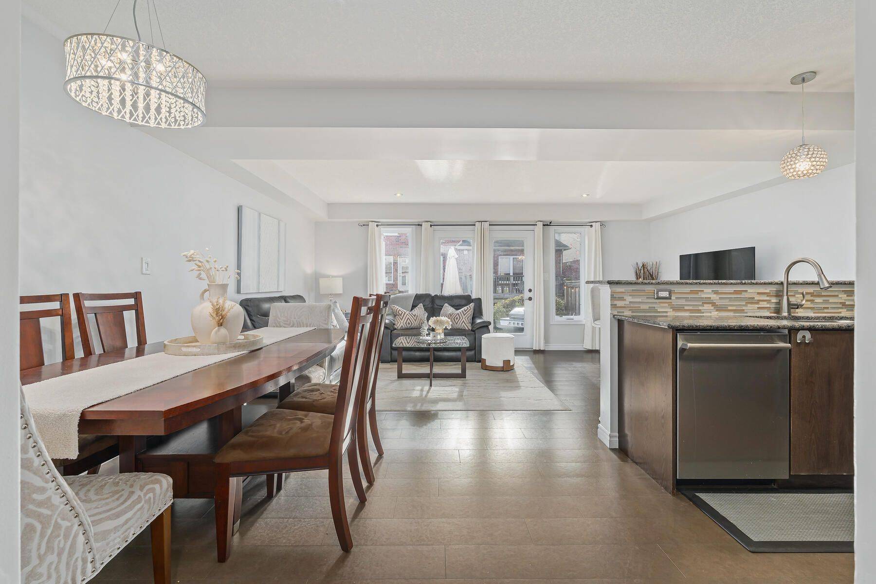 Guelph, ON N1L 0J9,167 Arkell RD #13