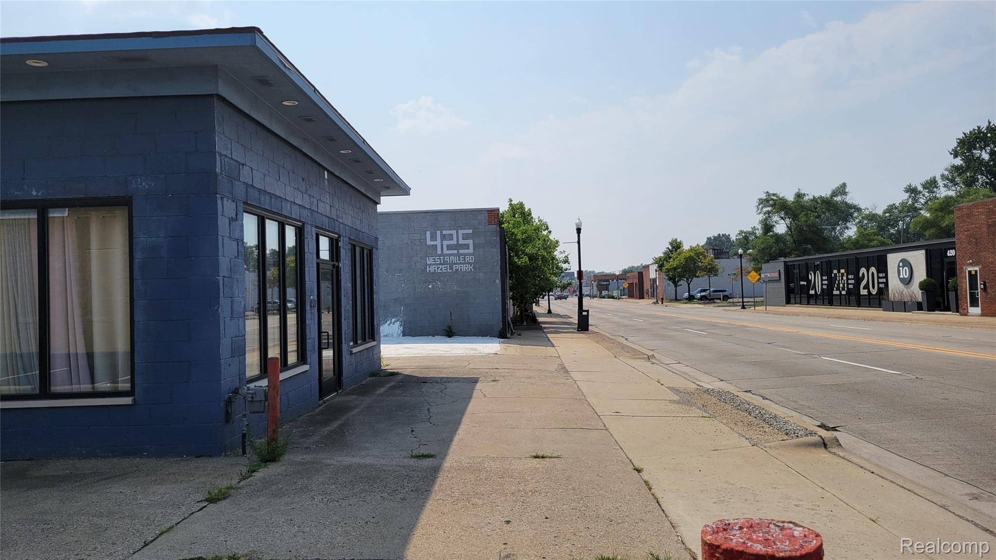 Hazel Park, MI 48030,407 W 9 Mile RD