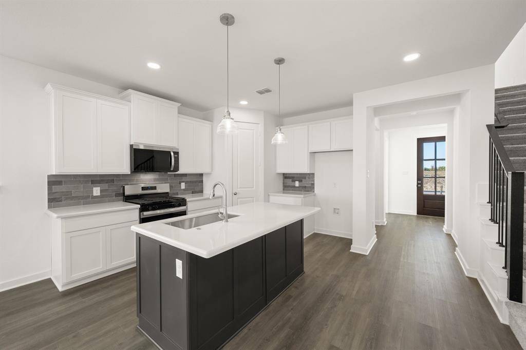 Justin, TX 76247,8825 Acorn Avenue