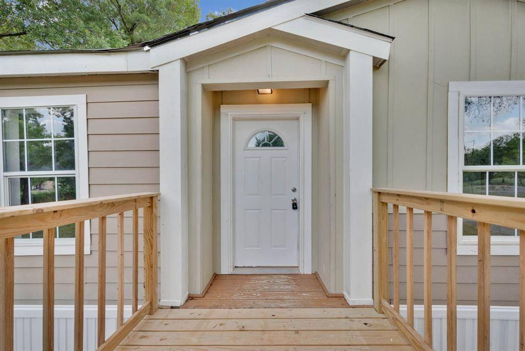 336 Charis Drive, Stonewall, LA 71078