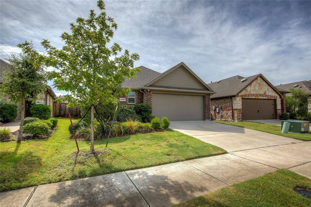 Forney, TX 75126,2529 Pettus Drive