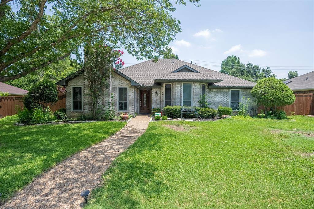 Coppell, TX 75019,116 Meadowglen Circle