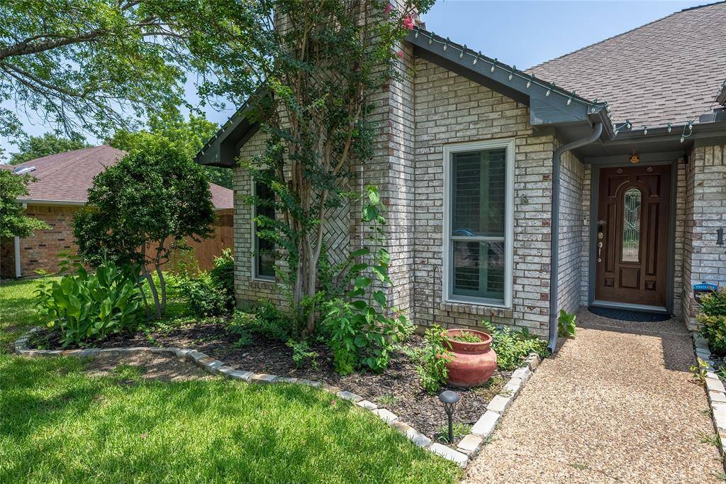 Coppell, TX 75019,116 Meadowglen Circle