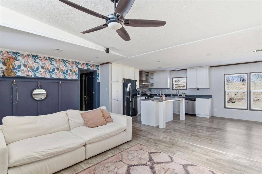 South Bend, TX 76481,2526 Fm 701