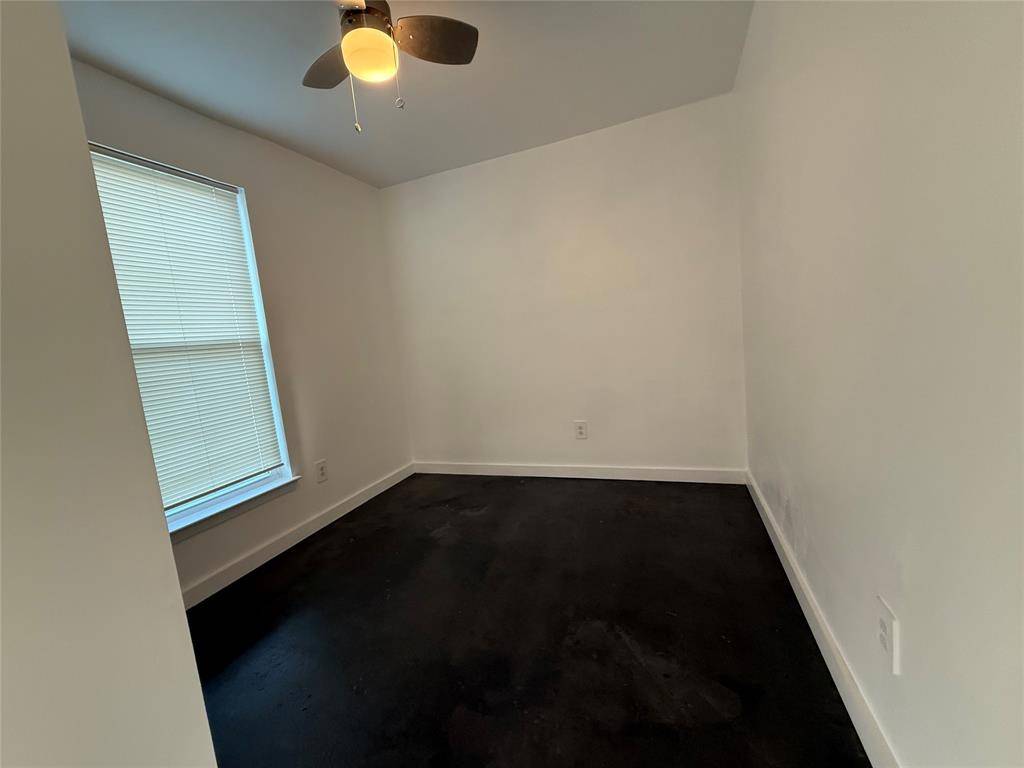 Dallas, TX 75232,1135 Holly Glen Circle #A