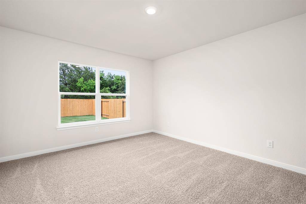 Terrell, TX 75160,203 North Island Drive