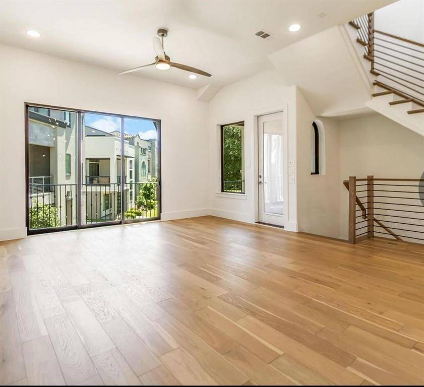 Plano, TX 75024,7844 Secluded Avenue