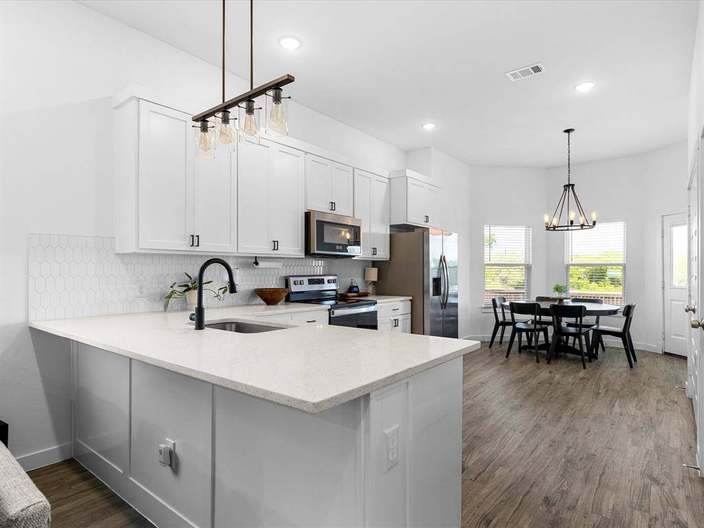 Hillsboro, TX 76645,407 Peabody Street