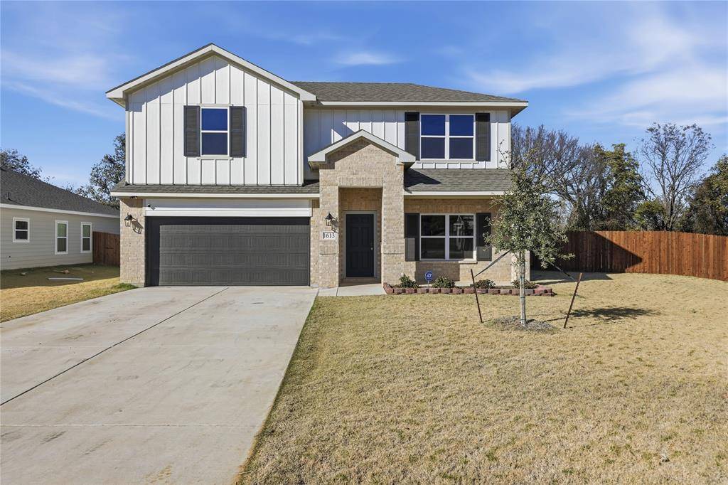 Cleburne, TX 76031,1613 Annabelle Street