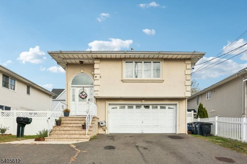 Garfield City, NJ 07026,348 River Dr #1