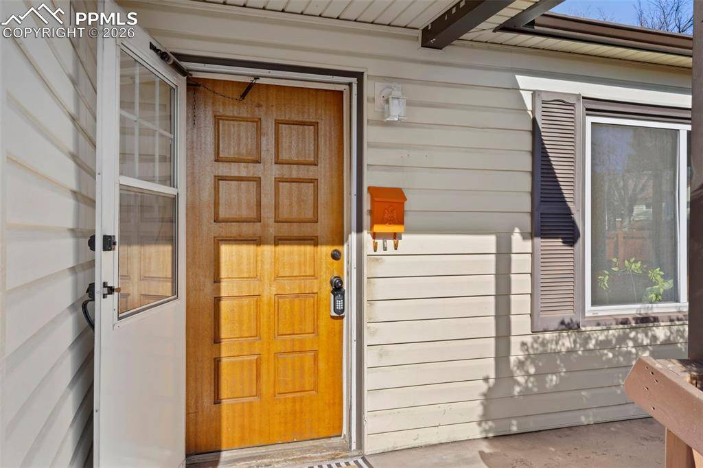 Colorado Springs, CO 80909,2214 Palmer Park BLVD