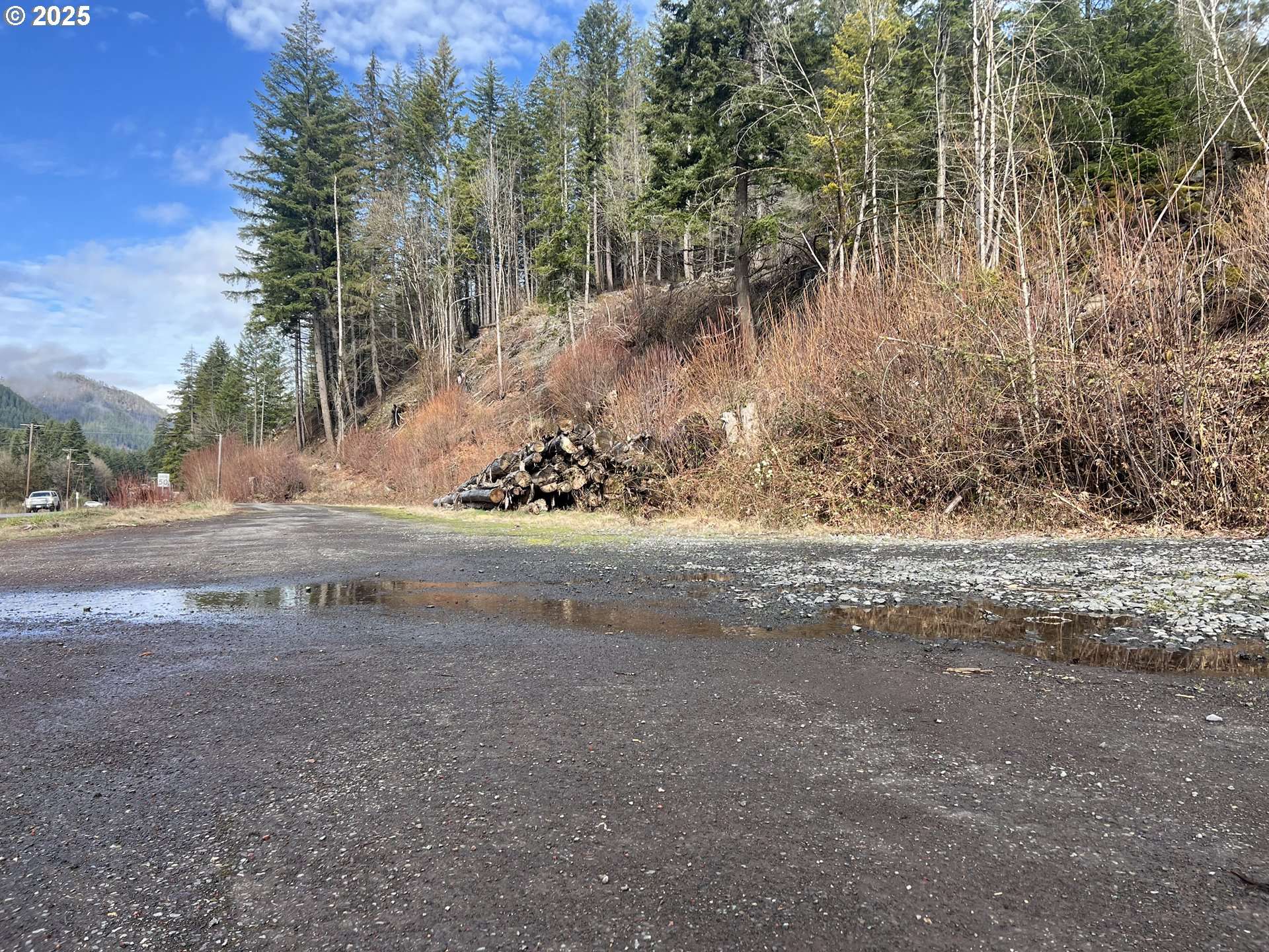 N Santiam HWY #1, Idanha, OR 97350