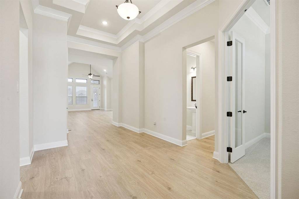 Crowley, TX 76036,1016 Sunflower Street