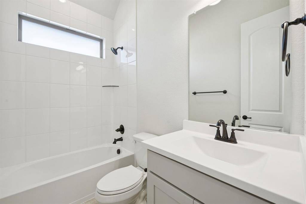 Crowley, TX 76036,1016 Sunflower Street