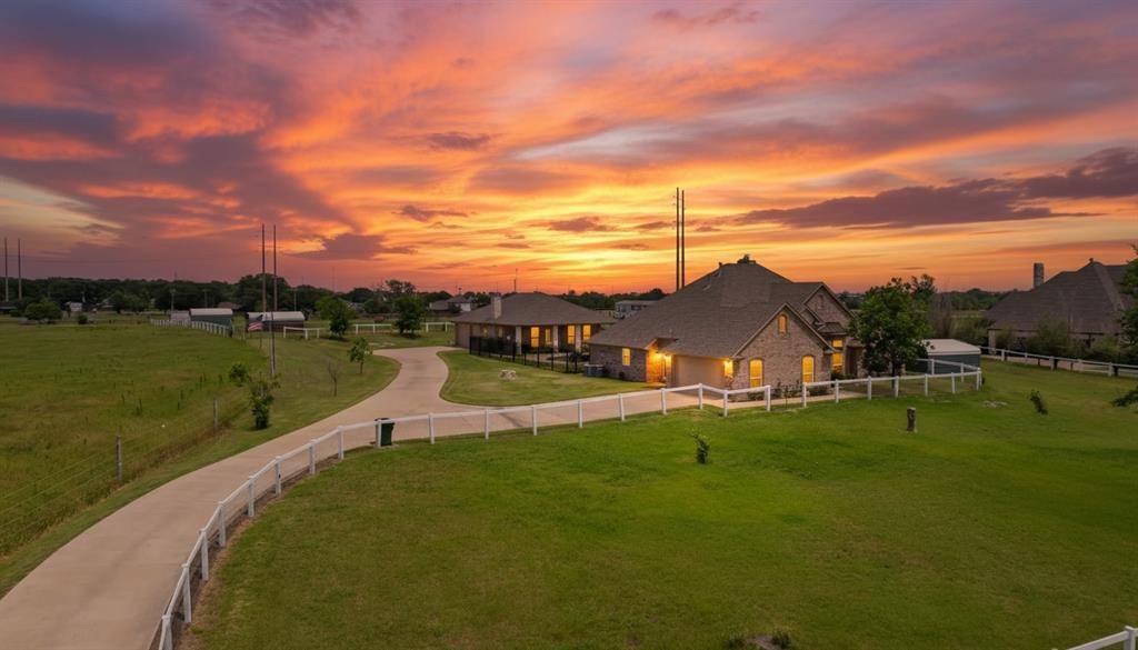 5408 NEW HOPE Road #11, Aubrey, TX 76227