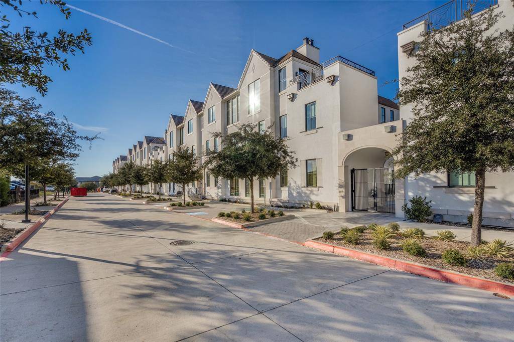 Frisco, TX 75034,5270 Town And Country Boulevard #332
