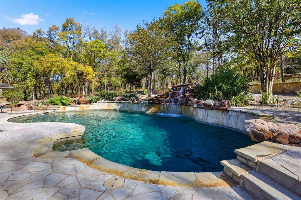 Whitewright, TX 75491,4939 Rose Hill Road