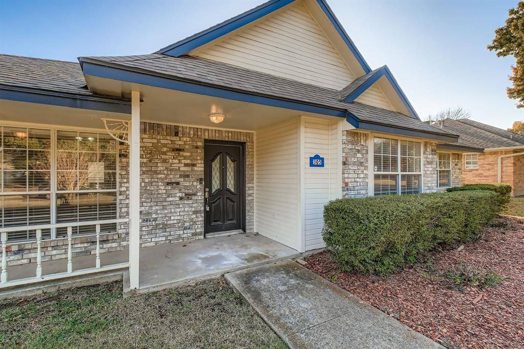 Cedar Hill, TX 75104,305 Bryan Place
