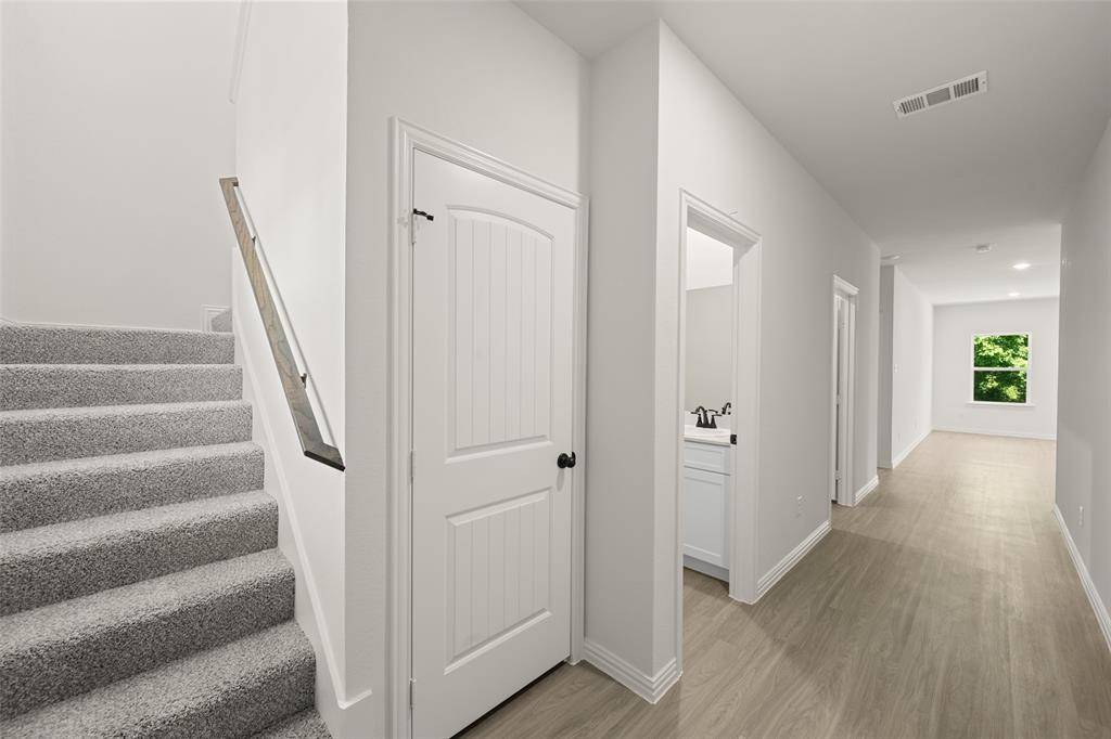 Cleburne, TX 76031,1605 Annabelle Street