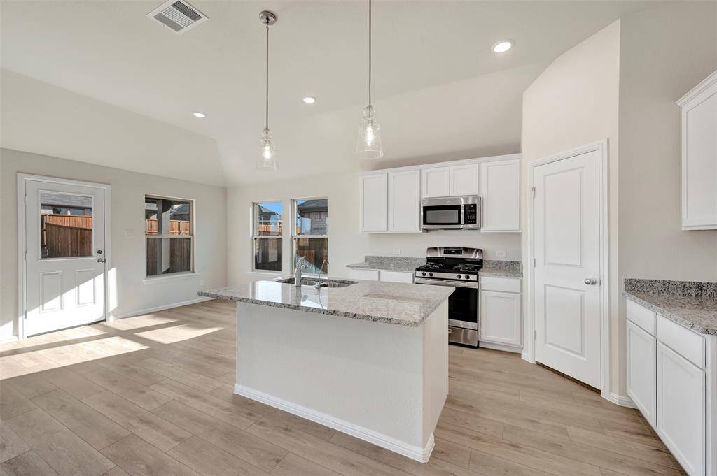 Denton, TX 76249,7420 Sunset Valley Lane