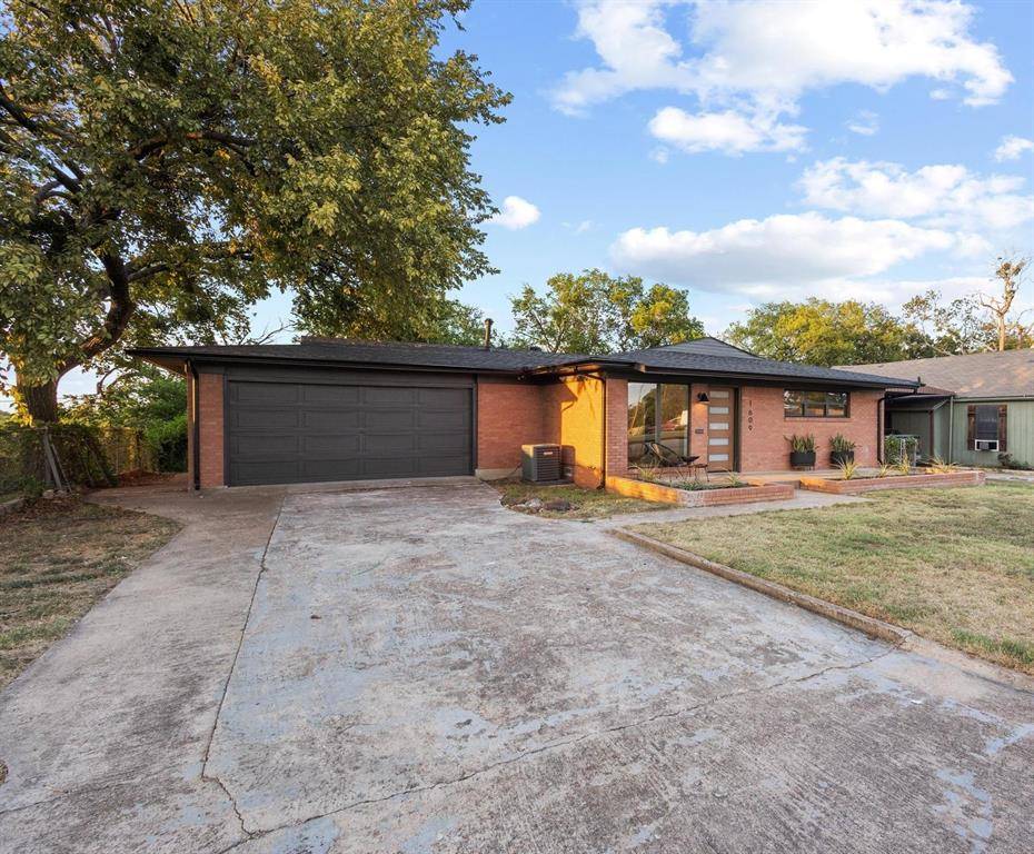 Denison, TX 75020,1609 W Woodard Street