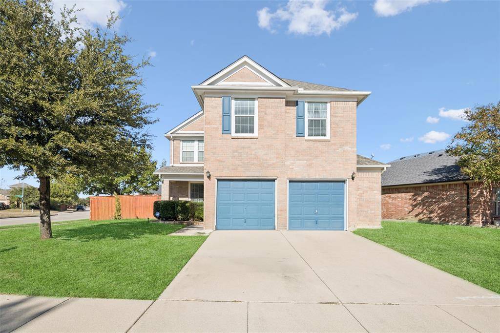 364 Fossil Bridge Drive, Fort Worth, TX 76131