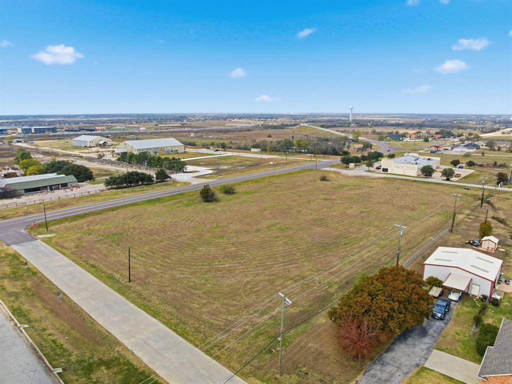 1395 S State Hwy 156, Haslet, TX 76052