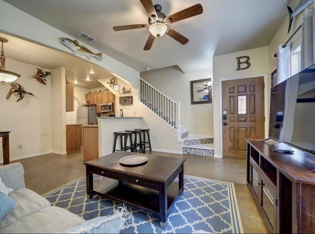 15422 Seamount Cay Court #103, Corpus Christi, TX 78418