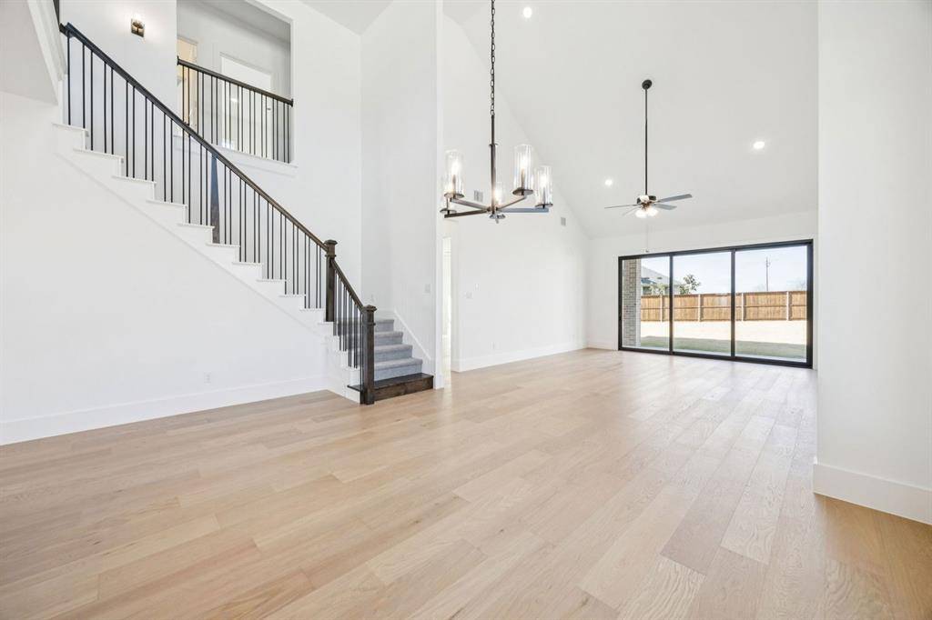 Aledo, TX 76008,355 Fire Blade Drive