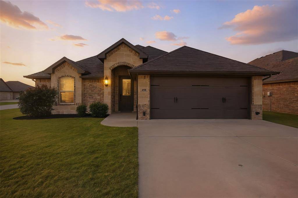 Granbury, TX 76049,458 Silverton Drive