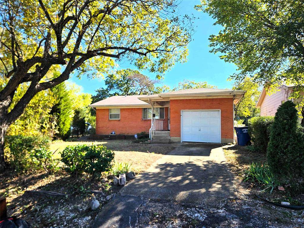 Dallas, TX 75208,1708 Walmsley Avenue