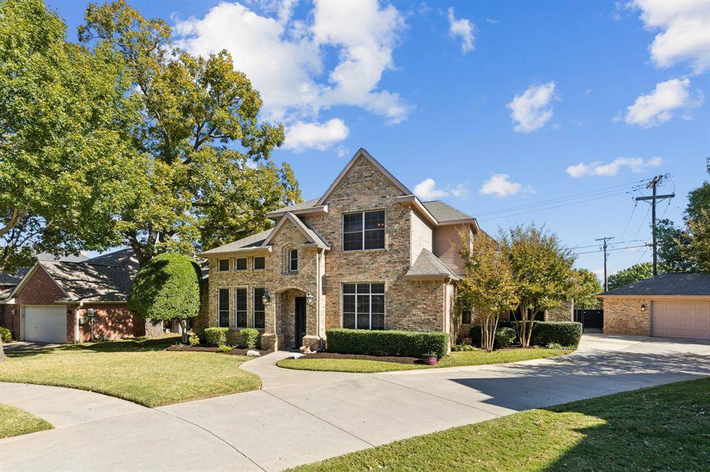Grapevine, TX 76051,1060 Rosewood Drive
