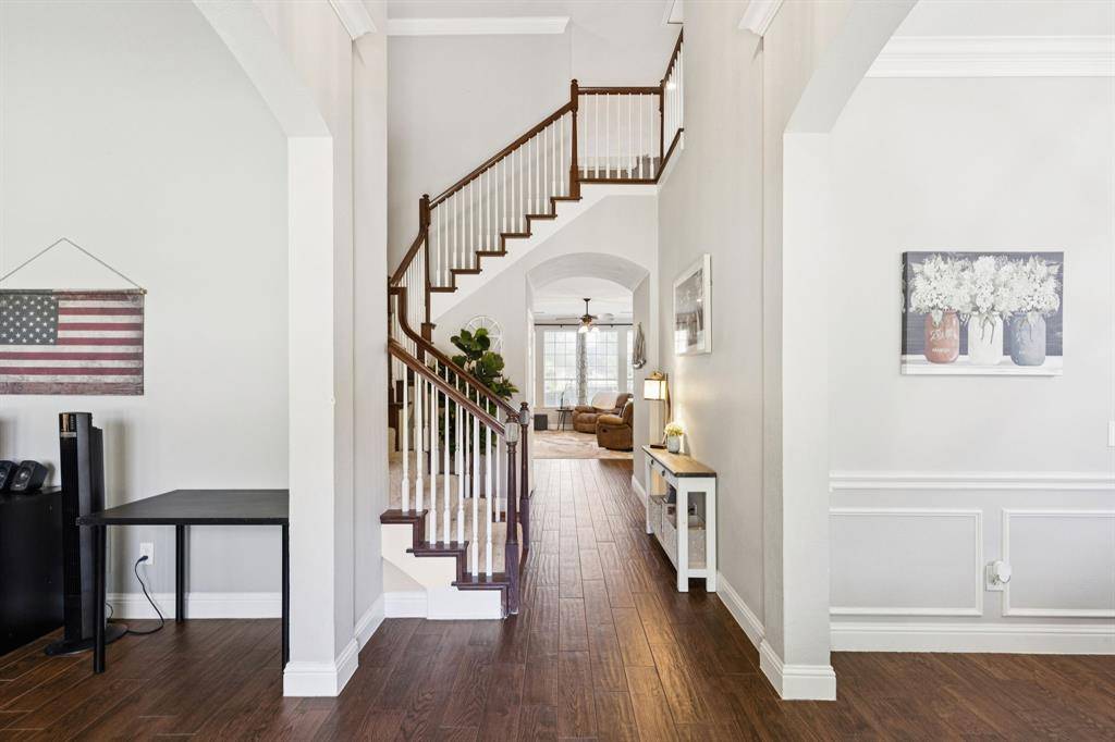 Grapevine, TX 76051,1060 Rosewood Drive