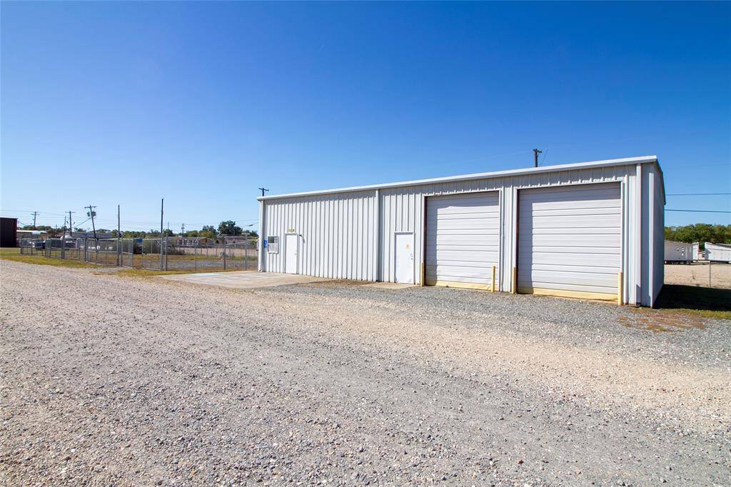 Bossier City, LA 71111,3815 B E Texas Street