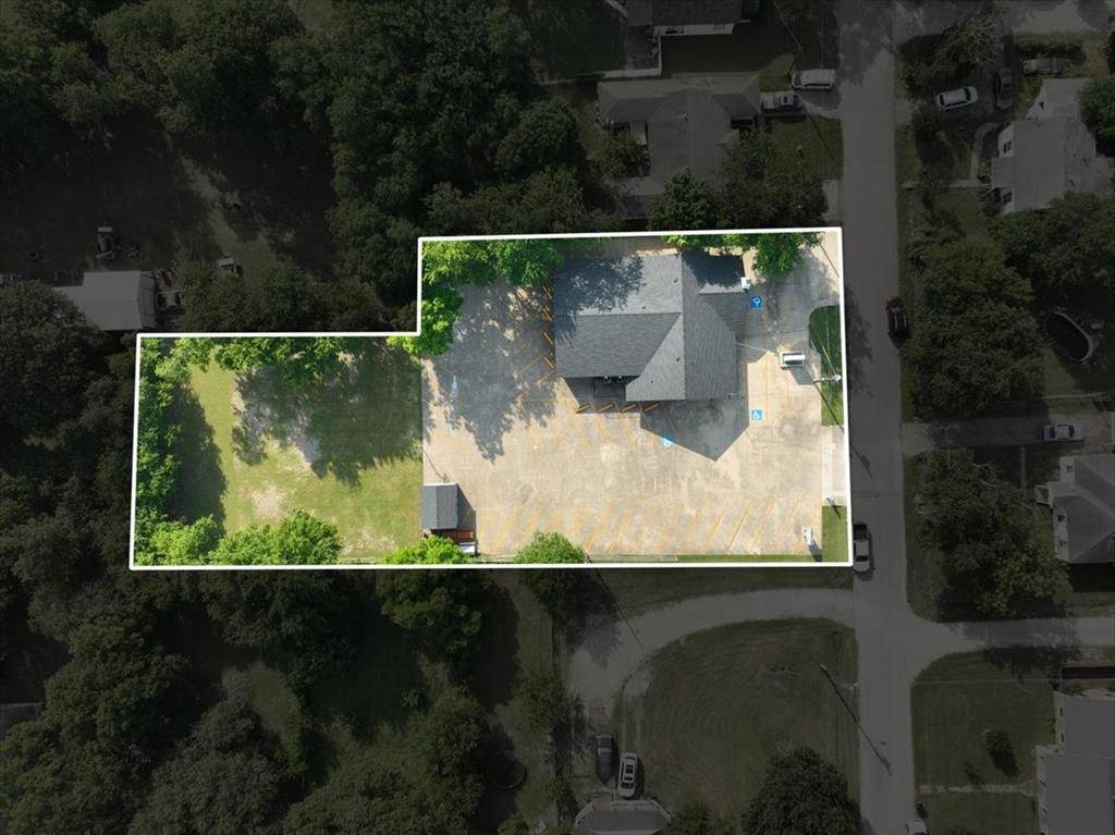 Waxahachie, TX 75165,301 E Criddle Street