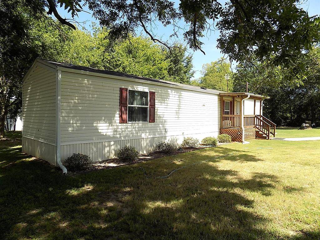 Alba, TX 75410,390 Grand Saline Street