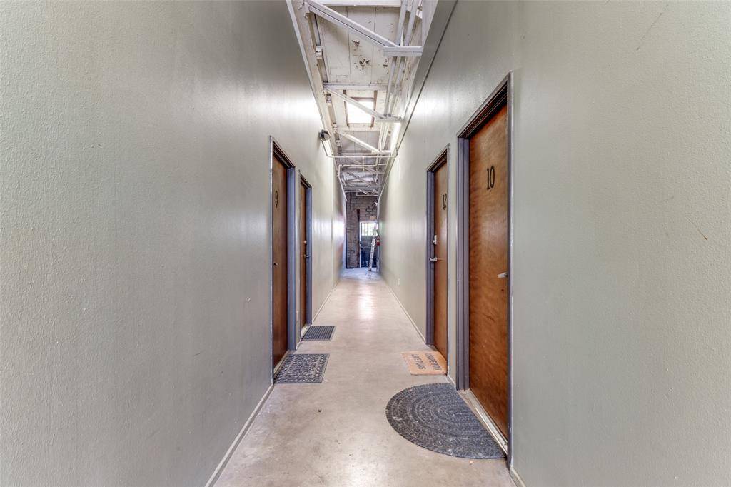 Dallas, TX 75215,1813 Clarence Street #11