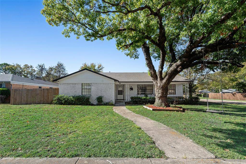 Dallas, TX 75227,5710 Meadowick Lane