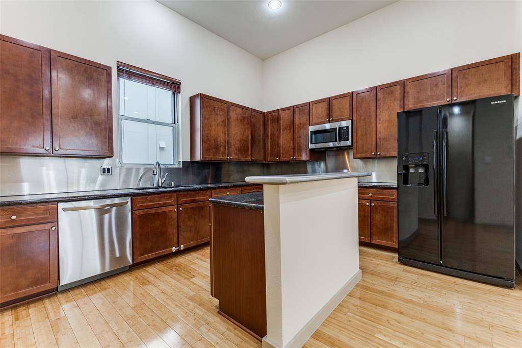 Dallas, TX 75204,739 Cannen John Lane