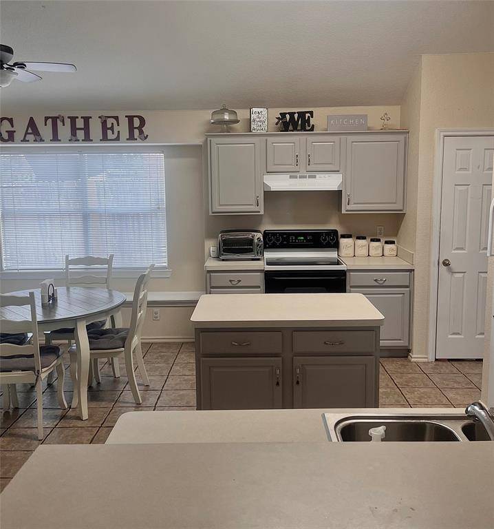 Fort Worth, TX 76108,10508 Holly Grove Drive