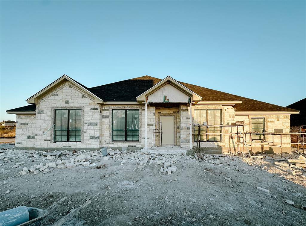 Hewitt, TX 76643,1400 Red Rock Road