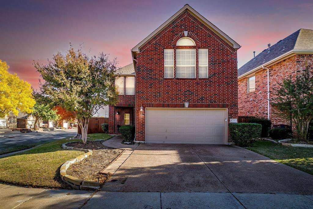 Irving, TX 75063,8216 Dogwood Lane
